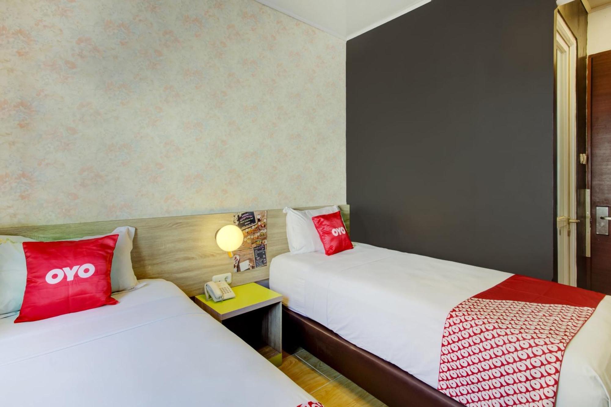 Hotel O Gambir Near Juanda Station Formerly Bunga Dahlia Jakarta Eksteriør bilde